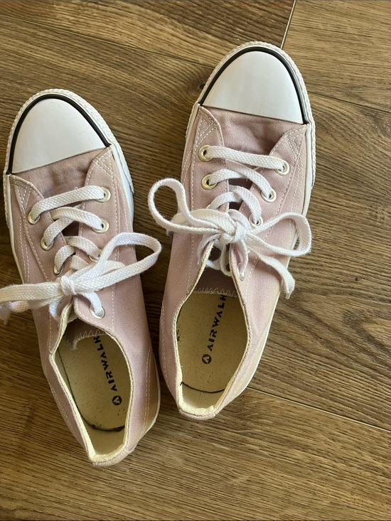 Airwalk Shoes - Airwalk women’s sneakers